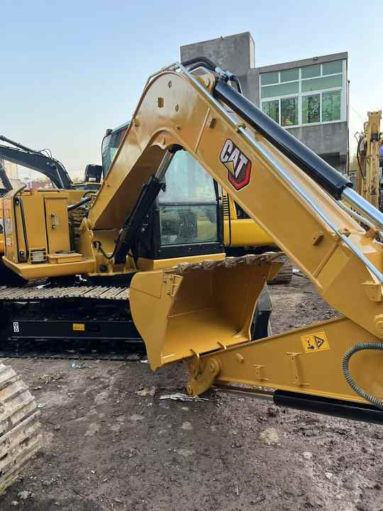 Used Caterpillar CAT 307E2 Crawler Mini Hydraulic Digger Second Hand Cat 307E2 Excavator - حفّار: صورة 4 Used Caterpillar CAT 307E2 Crawler Mini Hydraulic Digger Second Hand Cat 307E2 Excavator - حفّار: صورة 4