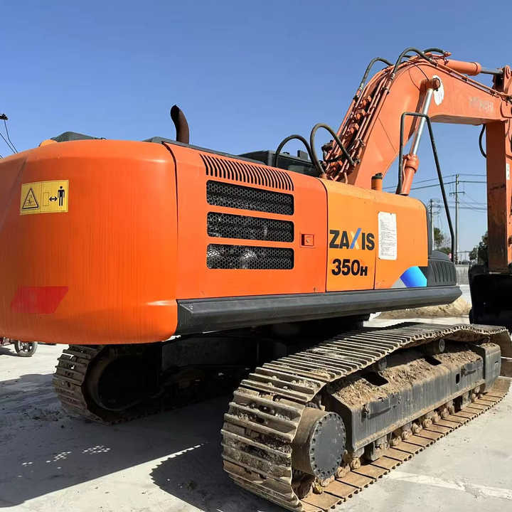 Used Hitachi Zx 350 Excavator with Loe Shipping and Certificate Global Shipping - حفار زاحف: صورة 1 Used Hitachi Zx 350 Excavator with Loe Shipping and Certificate Global Shipping - حفار زاحف: صورة 1