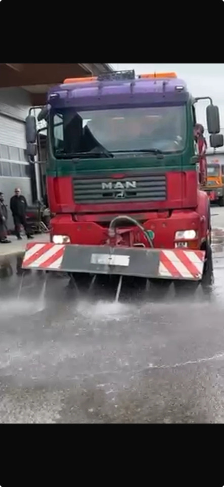 Man Tga За миене на Улици, Нов внос , - شاحنة صهريج: صورة 2 Man Tga За миене на Улици, Нов внос , - شاحنة صهريج: صورة 2