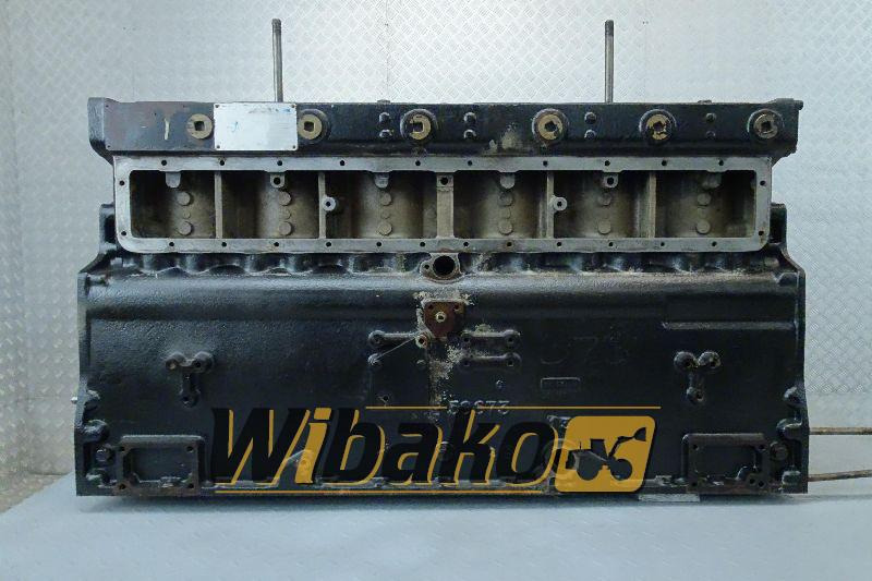 Crankcase for engine Perkins 2006-12T1 E50673 - علبة المرافق - آلات الإنشاء: صورة 1 Crankcase for engine Perkins 2006-12T1 E50673 - علبة المرافق - آلات الإنشاء: صورة 1