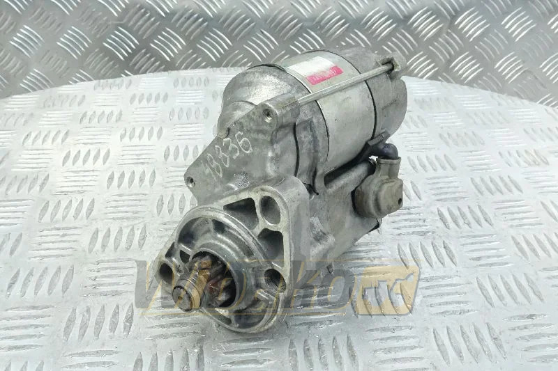Denso 11P20 185086680 - بادئ التشغيل - آلات الإنشاء: صورة 1 Denso 11P20 185086680 - بادئ التشغيل - آلات الإنشاء: صورة 1