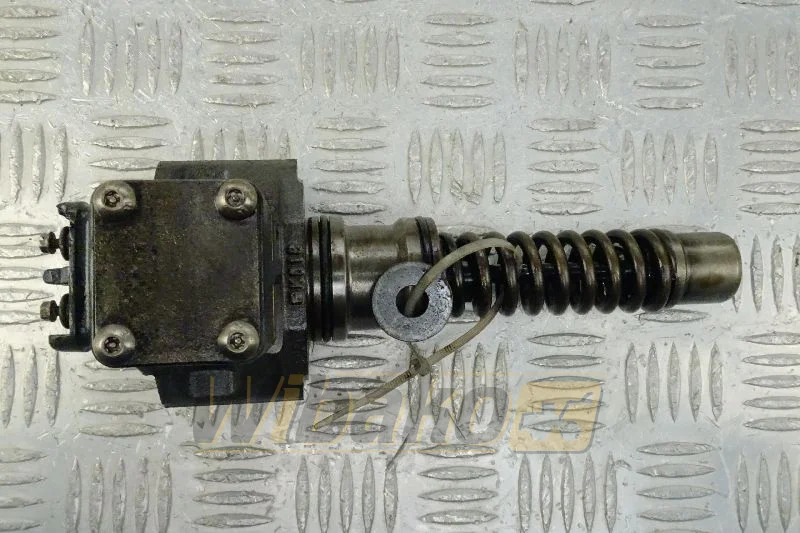 Deutz 02112706 - مضخة الوقود - آلات الإنشاء: صورة 1 Deutz 02112706 - مضخة الوقود - آلات الإنشاء: صورة 1