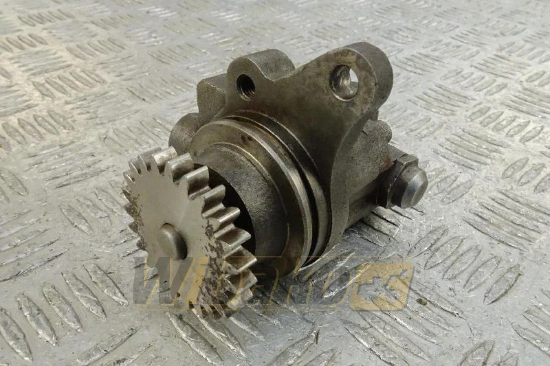 Deutz 04915590 - مضخة الوقود - آلات الإنشاء: صورة 1 Deutz 04915590 - مضخة الوقود - آلات الإنشاء: صورة 1