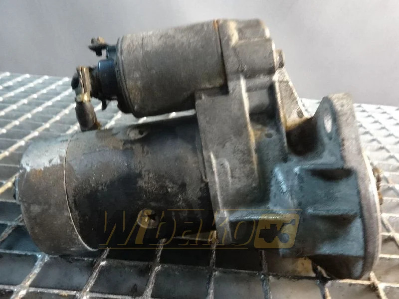 Hitachi S13-289A 8971839130 - بادئ التشغيل - آلات الإنشاء: صورة 1 Hitachi S13-289A 8971839130 - بادئ التشغيل - آلات الإنشاء: صورة 1