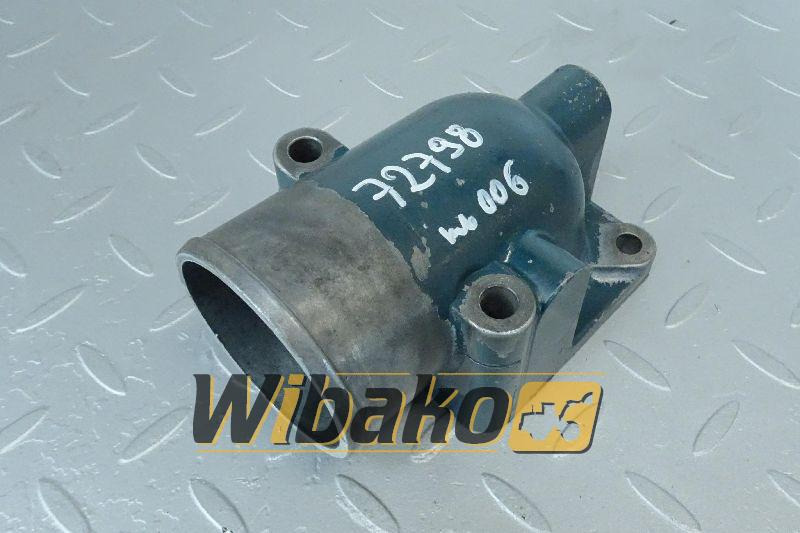 Inlet mainfold elbow for engine Kubota V3800 1C020-11613 - مشعب السحب - آلات الإنشاء: صورة 1 Inlet mainfold elbow for engine Kubota V3800 1C020-11613 - مشعب السحب - آلات الإنشاء: صورة 1