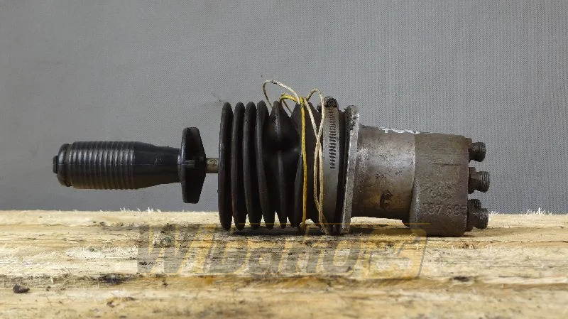 Linde 221912 000 M85 - صمام هيدروليكي - آلات الإنشاء: صورة 1 Linde 221912 000 M85 - صمام هيدروليكي - آلات الإنشاء: صورة 1