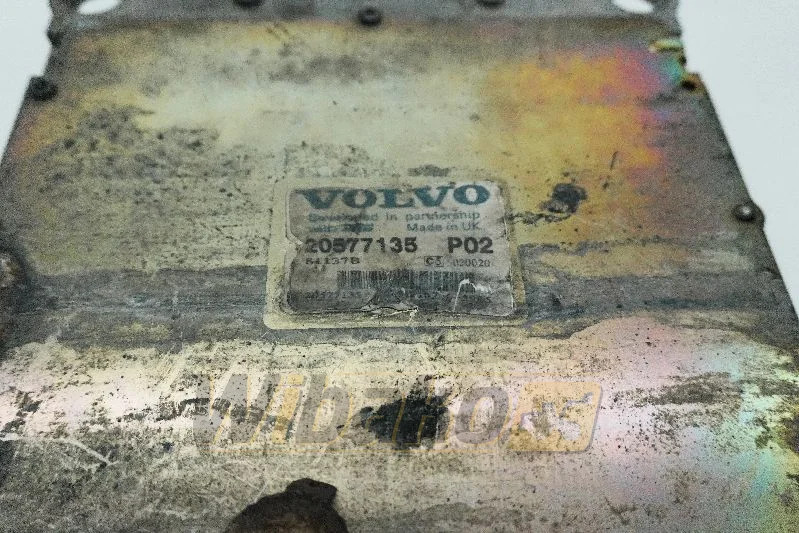 Volvo 20577135 P02 - وحدة إي سي يو - آلات الإنشاء: صورة 2 Volvo 20577135 P02 - وحدة إي سي يو - آلات الإنشاء: صورة 2