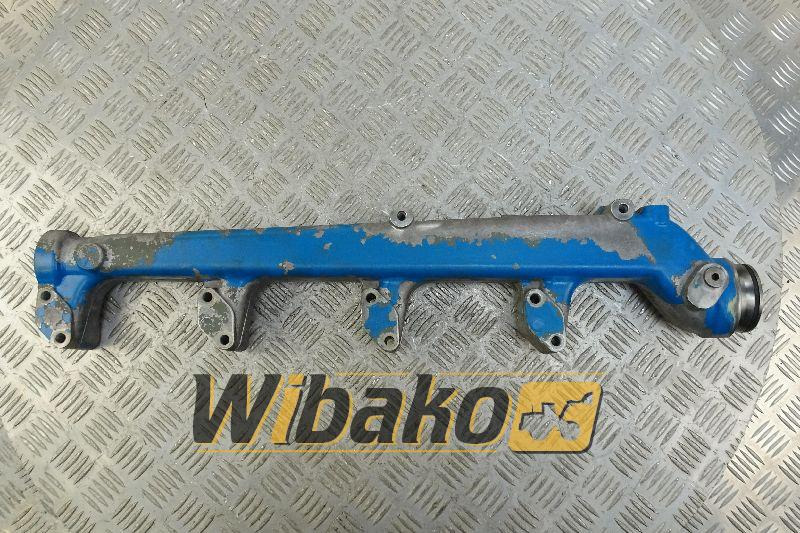Water mainfold Liebherr 9269799 - مشعب السحب - آلات الإنشاء: صورة 1 Water mainfold Liebherr 9269799 - مشعب السحب - آلات الإنشاء: صورة 1