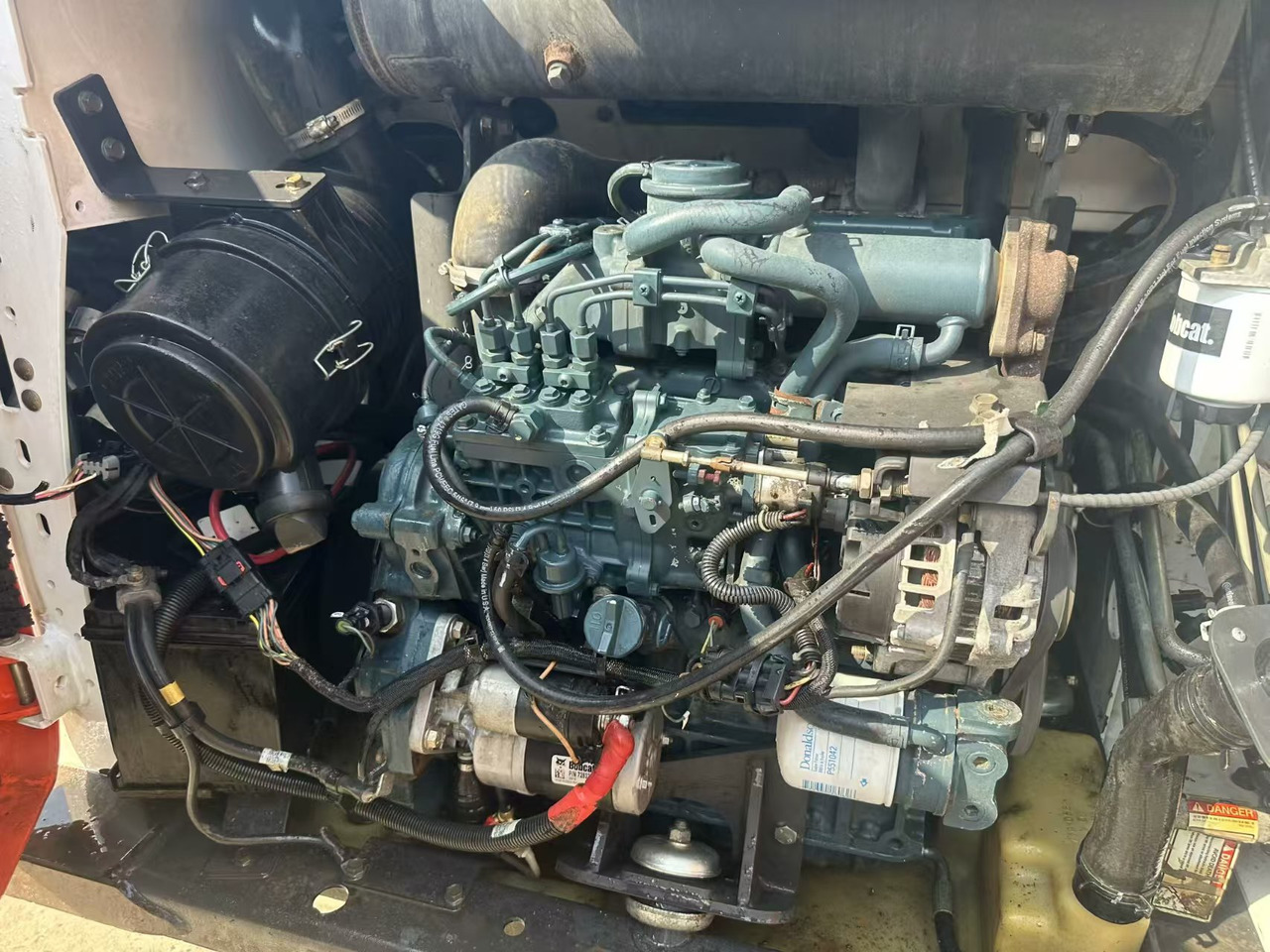 BOBCAT S550 - اللودر بعجل: صورة 2 BOBCAT S550 - اللودر بعجل: صورة 2