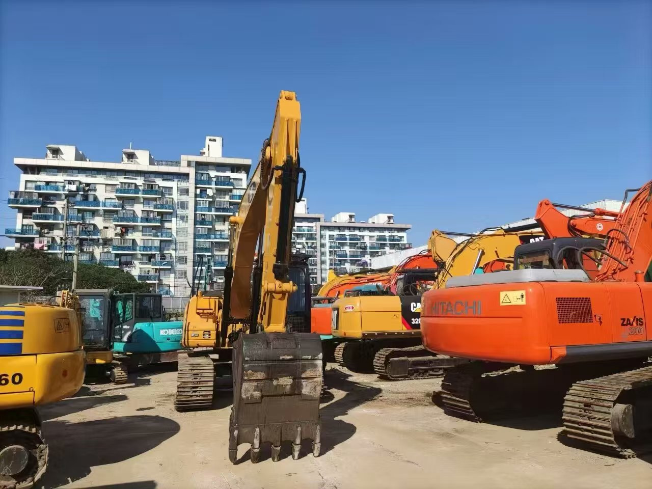 CATERPILLAR 315D - حفار زاحف: صورة 3 CATERPILLAR 315D - حفار زاحف: صورة 3