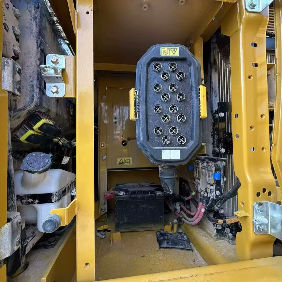 CATERPILLAR 330D2 - حفار زاحف: صورة 5 CATERPILLAR 330D2 - حفار زاحف: صورة 5
