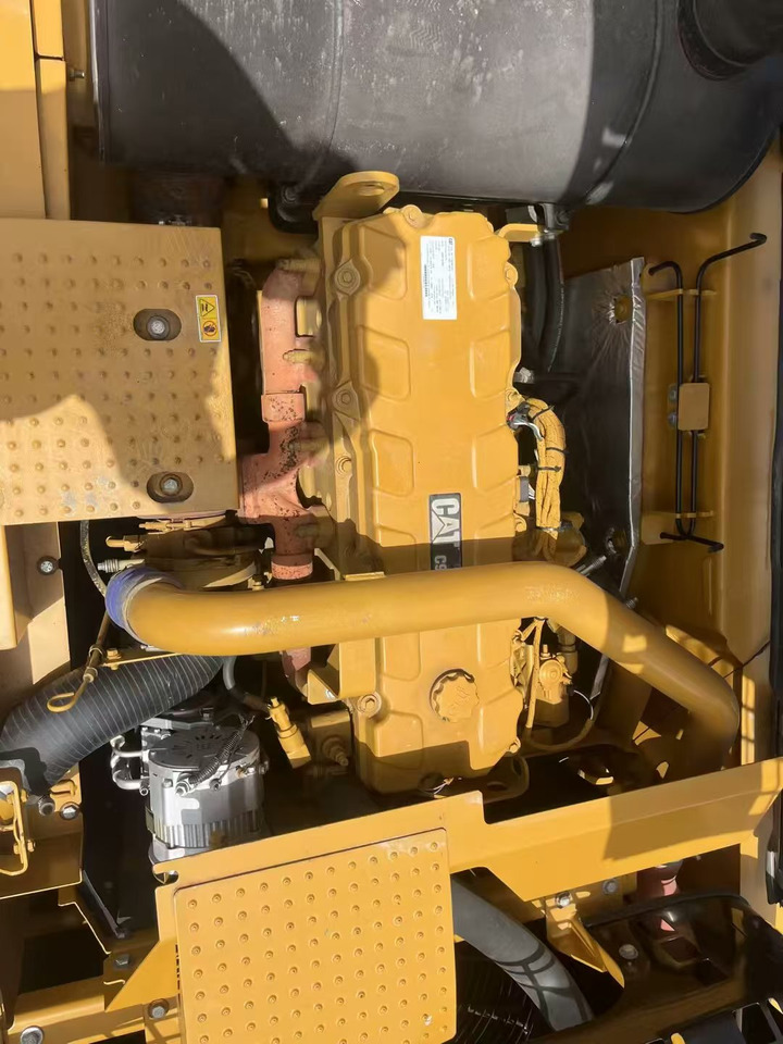CATERPILLAR 330D2 - حفار زاحف: صورة 2 CATERPILLAR 330D2 - حفار زاحف: صورة 2