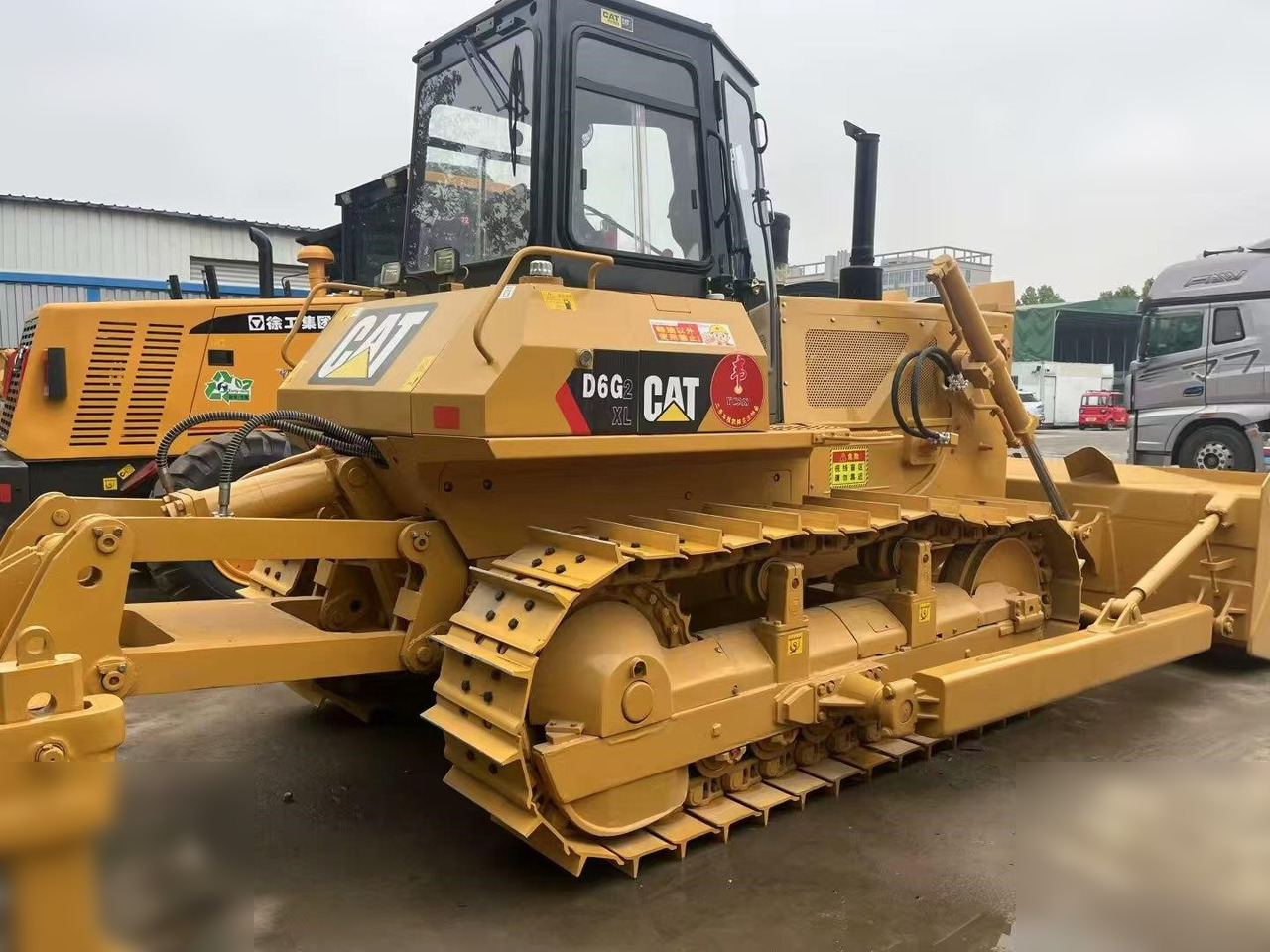 CATERPILLAR D6G - بلدوزر: صورة 1 CATERPILLAR D6G - بلدوزر: صورة 1