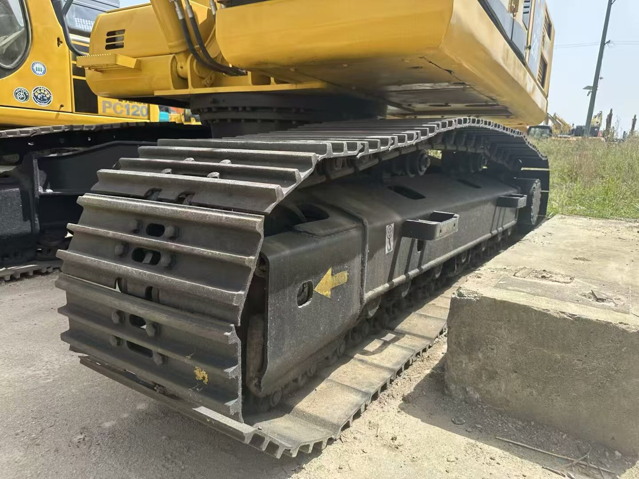 حفار زاحف KOMATSU 200-8: صورة 7