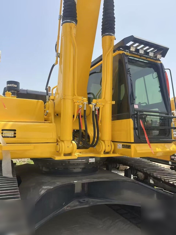 KOMATSU PC400 LC-8 - حفار زاحف: صورة 4 KOMATSU PC400 LC-8 - حفار زاحف: صورة 4