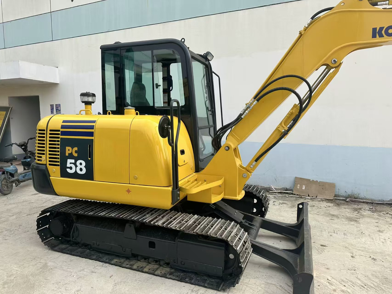 KOMATSU PC58 - حفار صغير: صورة 1 KOMATSU PC58 - حفار صغير: صورة 1