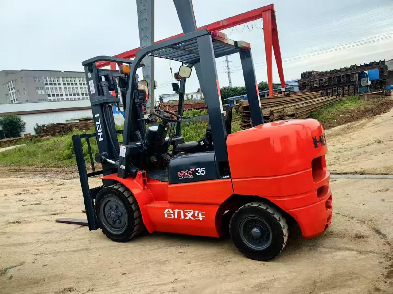 Heli 3.5ton - مرفاع بصاري عمودي: صورة 5 Heli 3.5ton - مرفاع بصاري عمودي: صورة 5