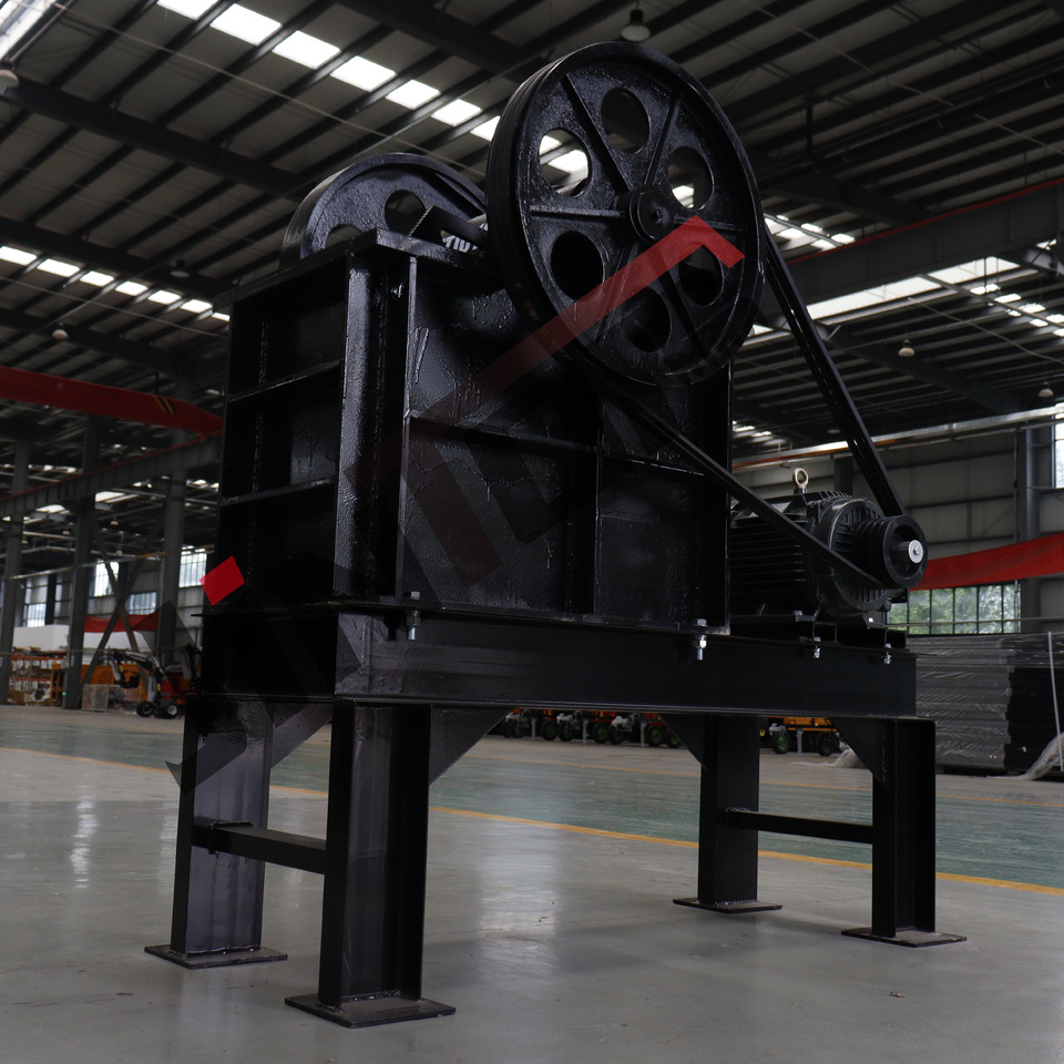 New Electric Jaw Crusher - كسارة فكية: صورة 3 New Electric Jaw Crusher - كسارة فكية: صورة 3