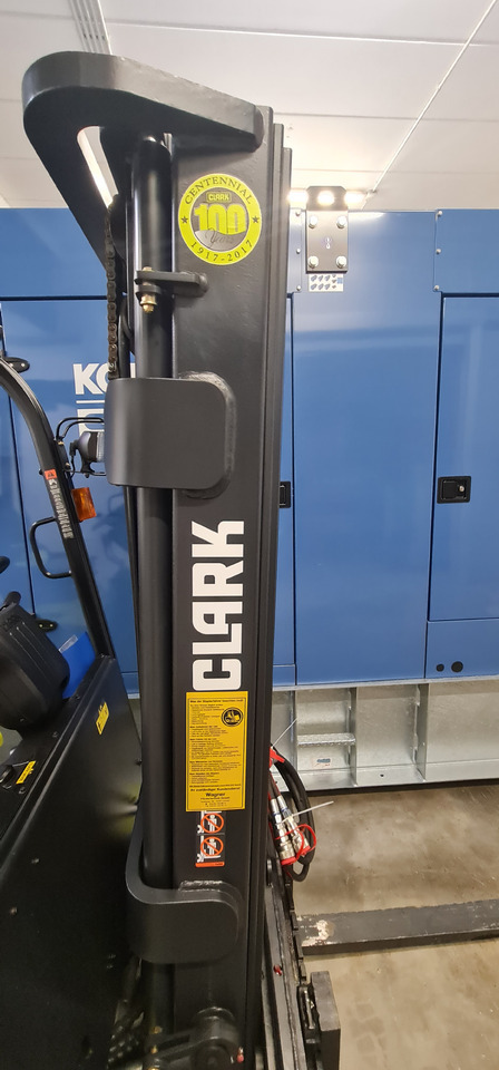 CLARK GTX 20 S - رافعة شوكية كهربائية: صورة 3 CLARK GTX 20 S - رافعة شوكية كهربائية: صورة 3