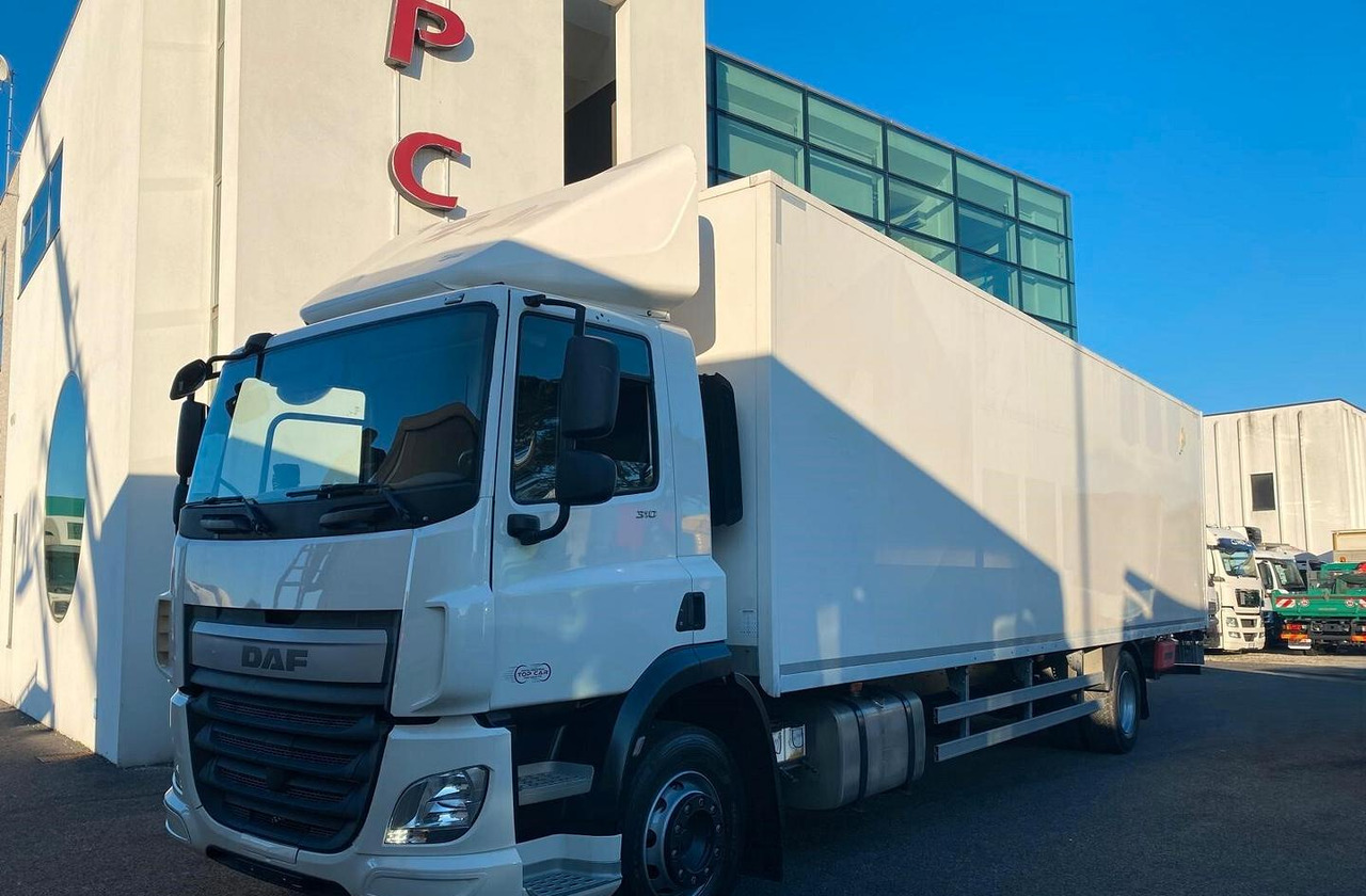 DAF 310 FA CASSONE E SPONDA EURO 6 - شاحنة صندوقية: صورة 1 DAF 310 FA CASSONE E SPONDA EURO 6 - شاحنة صندوقية: صورة 1