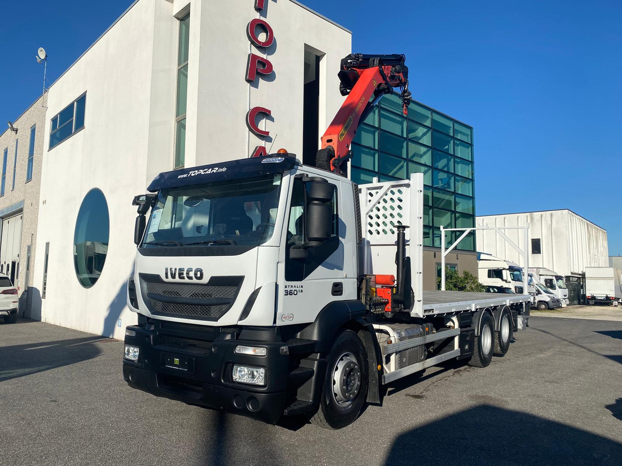 IVECO AD260S36 - شاحنة كرين: صورة 2 IVECO AD260S36 - شاحنة كرين: صورة 2