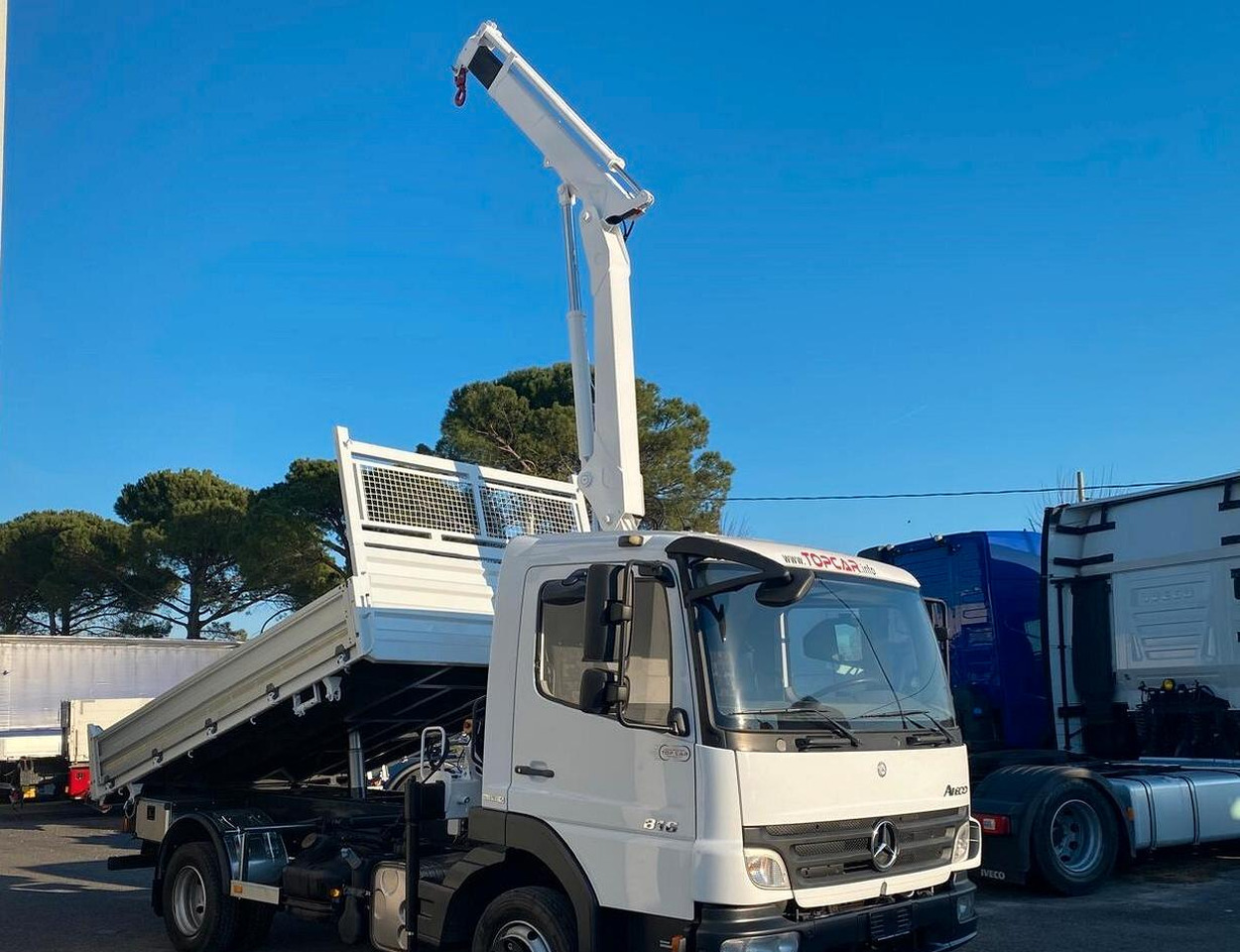 MERCEDES 816 ATEGO CASSONE RIBALTABILE E GRU - شاحنة قلاب, شاحنة كرين: صورة 2 MERCEDES 816 ATEGO CASSONE RIBALTABILE E GRU - شاحنة قلاب, شاحنة كرين: صورة 2