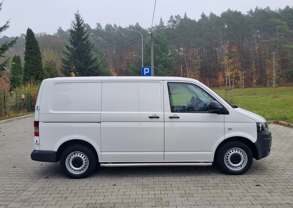 Volkswagen Transporter - فان المدمجة: صورة 3 Volkswagen Transporter - فان المدمجة: صورة 3