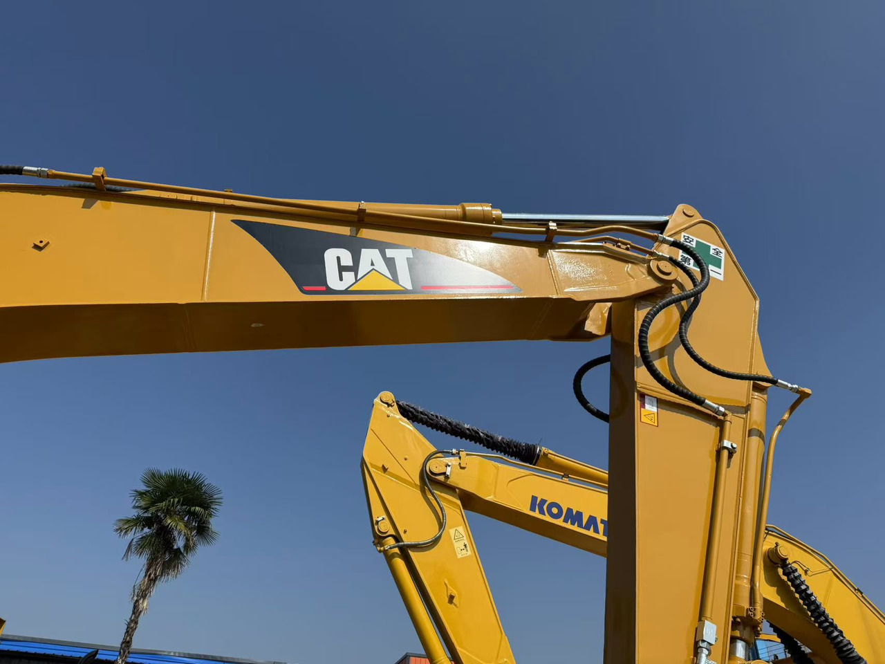 حفار زاحف CATERPILLAR CAT320CL excavator in stock for sale [ Copy ]: صورة 8