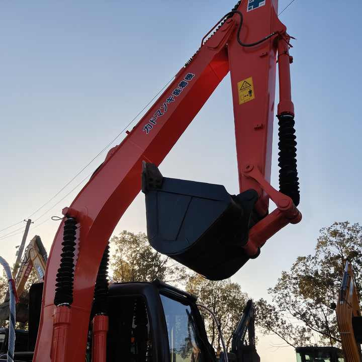 HITACHI ZX130 , Original Japan Surplus Hitachi ZX130 for Sale - حفار زاحف: صورة 3 HITACHI ZX130 , Original Japan Surplus Hitachi ZX130 for Sale - حفار زاحف: صورة 3