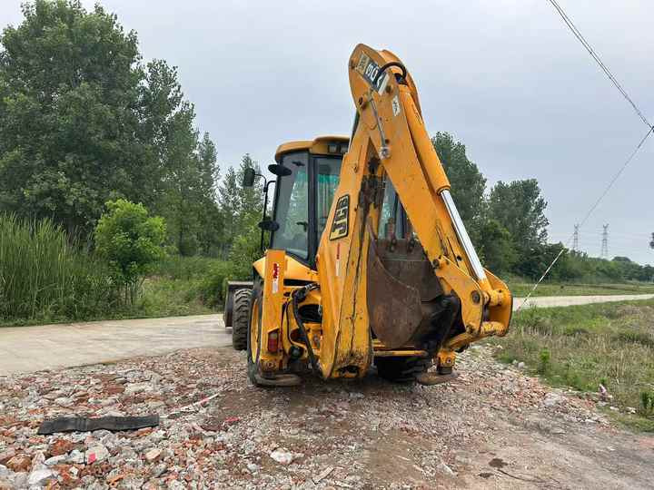 Low Price JCB 3CX Backhoe Loader in Excellent Condition for Sale JCB3CX JCB 4CX Available for Sale - لودر ذو محراث خلفي/ باكهو: صورة 4 Low Price JCB 3CX Backhoe Loader in Excellent Condition for Sale JCB3CX JCB 4CX Available for Sale - لودر ذو محراث خلفي/ باكهو: صورة 4