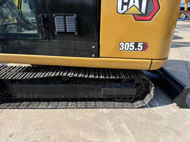 Mini Cat Brand Cat 305 Small Excavator in Stock Used Mini Excavator CAT305.5E2 CAT306 CAT307 CAT308 With Good Condition - حفار صغير: صورة 4 Mini Cat Brand Cat 305 Small Excavator in Stock Used Mini Excavator CAT305.5E2 CAT306 CAT307 CAT308 With Good Condition - حفار صغير: صورة 4