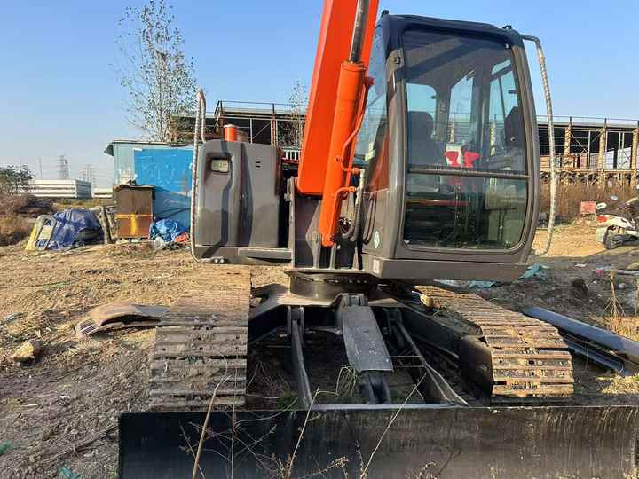 Original Japan Hitachi Used Zx55 Excavator for Sale Used Hitachi Zx60 Zx70 Hydraulic Excavator Hitachi Zaxis 55 Digger - حفار صغير: صورة 3 Original Japan Hitachi Used Zx55 Excavator for Sale Used Hitachi Zx60 Zx70 Hydraulic Excavator Hitachi Zaxis 55 Digger - حفار صغير: صورة 3