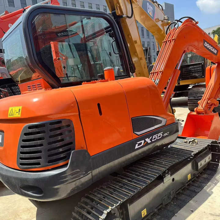 USED Doosan Dx55 Mini Excavator with Good Condition for Sale - حفار صغير: صورة 1 USED Doosan Dx55 Mini Excavator with Good Condition for Sale - حفار صغير: صورة 1