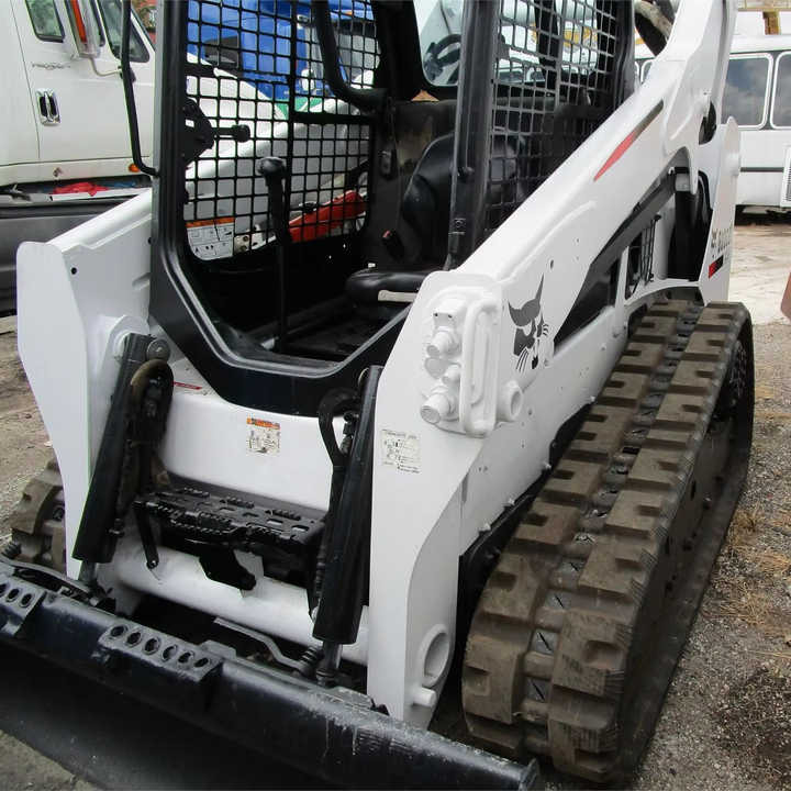 Used Bobcat T590 Used Skid Steer Loader with Good Condition for Sale S160 S185 S300 S330 T590 3T 4T 5T 2T - شيول صغير: صورة 1 Used Bobcat T590 Used Skid Steer Loader with Good Condition for Sale S160 S185 S300 S330 T590 3T 4T 5T 2T - شيول صغير: صورة 1
