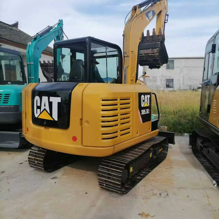 Used CAT 305.5E 5T Second Hand Japan Original MINI Excavator Mining Construction Excavators Hot Sale 306 307 308 Small Mini 6t - حفار صغير: صورة 1 Used CAT 305.5E 5T Second Hand Japan Original MINI Excavator Mining Construction Excavators Hot Sale 306 307 308 Small Mini 6t - حفار صغير: صورة 1