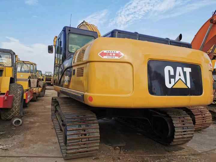 Used Digger CAT 325D Construction Machinery Construction Digger Used CAT 325D Cheap Excavator - حفار زاحف: صورة 5 Used Digger CAT 325D Construction Machinery Construction Digger Used CAT 325D Cheap Excavator - حفار زاحف: صورة 5