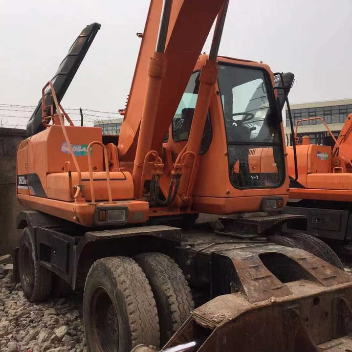 Used Digger Doosan Dh210w-7 Construction Machinery Construction Digger Used Doosan Dh210w-7 Cheap Excavator - حفار ذو عجلات: صورة 3 Used Digger Doosan Dh210w-7 Construction Machinery Construction Digger Used Doosan Dh210w-7 Cheap Excavator - حفار ذو عجلات: صورة 3