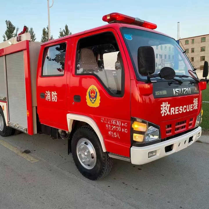 Used Heavy Construction Equipment Rescue Vehicle Second Hand Rescue Vehicle Used Machine Hot Sale - شاحنة حريق: صورة 1 Used Heavy Construction Equipment Rescue Vehicle Second Hand Rescue Vehicle Used Machine Hot Sale - شاحنة حريق: صورة 1