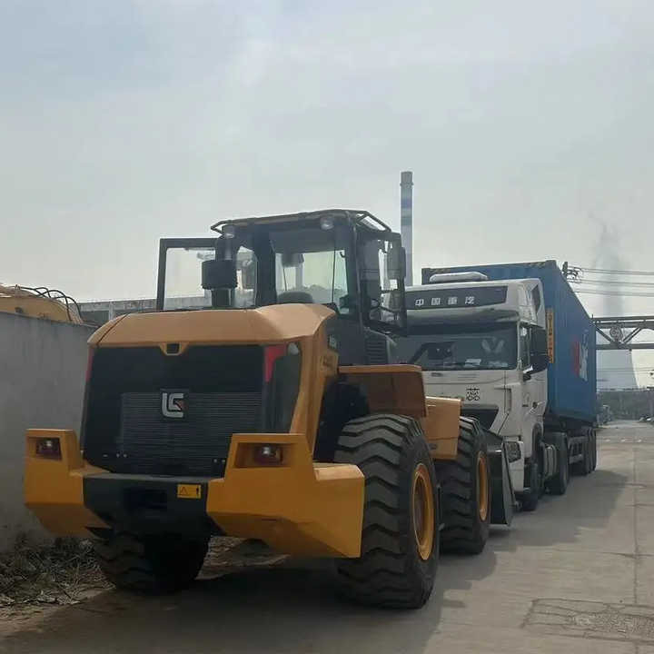 اللودر بعجل Used Liugong856h Wheel Loader Machine Mini Telehandler Used Liugong Wheel Loader Cummins Engine Loader [ Copy ]: صورة 6