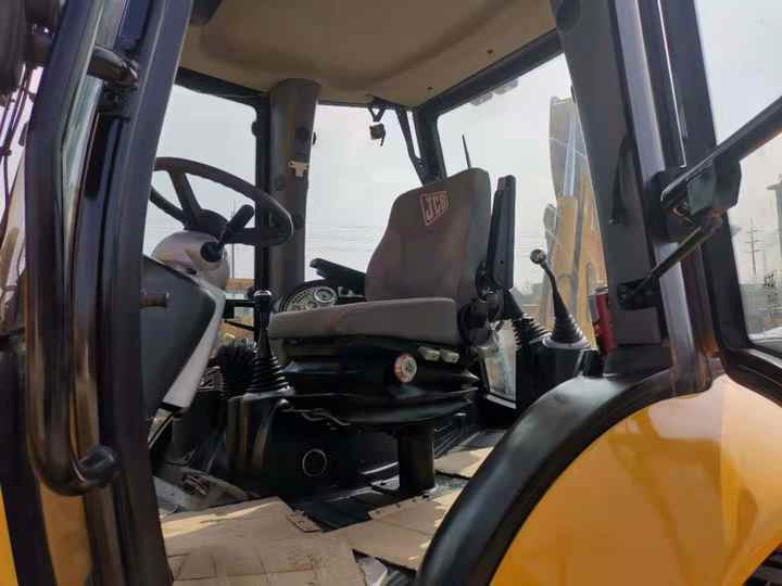 Used Small Bakchoe Loader JCB 4CX Towable Backhoe/3cx 4cx Jcb Backhoe Loader for Sale - لودر ذو محراث خلفي/ باكهو: صورة 5 Used Small Bakchoe Loader JCB 4CX Towable Backhoe/3cx 4cx Jcb Backhoe Loader for Sale - لودر ذو محراث خلفي/ باكهو: صورة 5