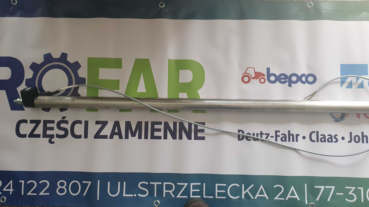 Czujnik strat ziarna kombajn Deutz Fahr Topliner - قطع الغيار - آلات زراعية: صورة 1 Czujnik strat ziarna kombajn Deutz Fahr Topliner - قطع الغيار - آلات زراعية: صورة 1