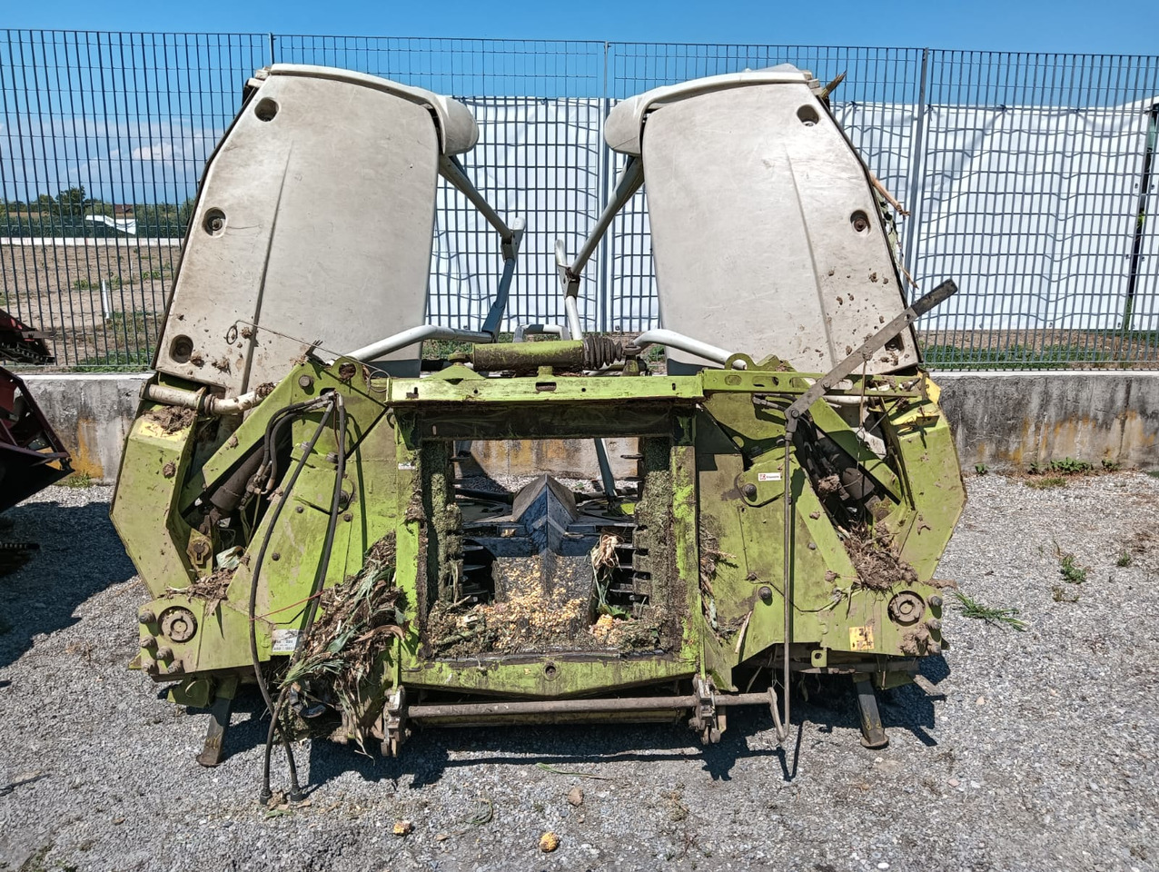 CLAAS ORBIS 600 - حصادة ذرة: صورة 2 CLAAS ORBIS 600 - حصادة ذرة: صورة 2