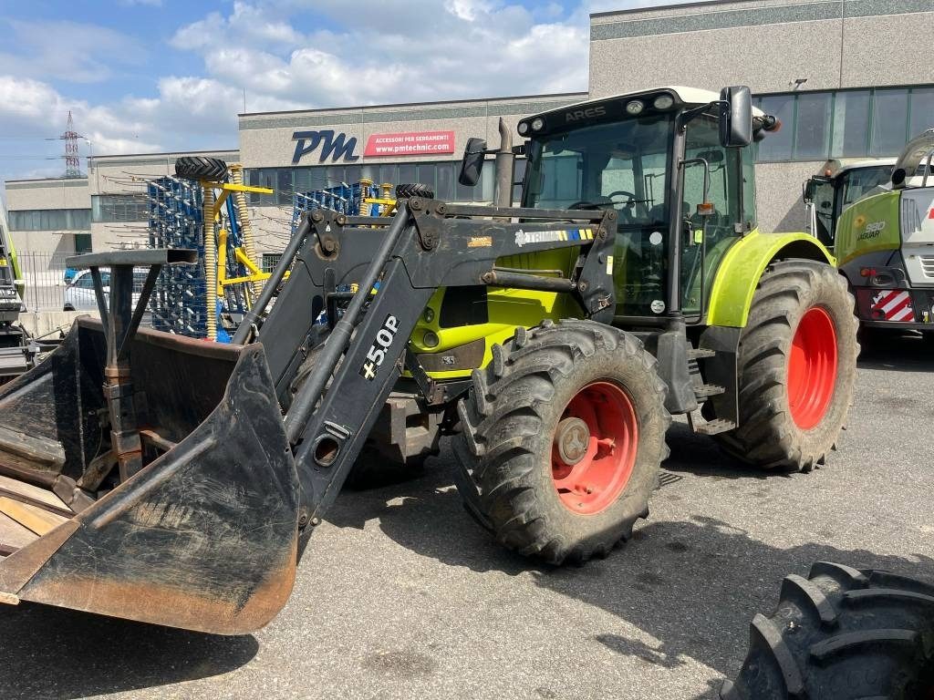 Claas Ares 697 - جرار: صورة 1 Claas Ares 697 - جرار: صورة 1