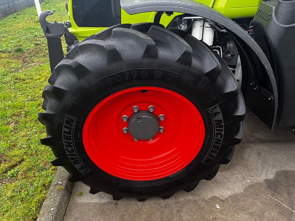تأجير Claas Arion 430  Claas Arion 430: صورة 15