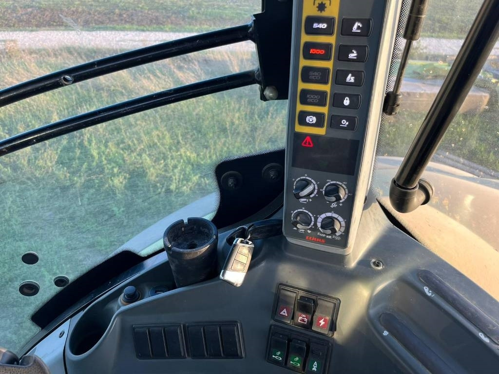جرار Claas Axion 870 Cmatic: صورة 7