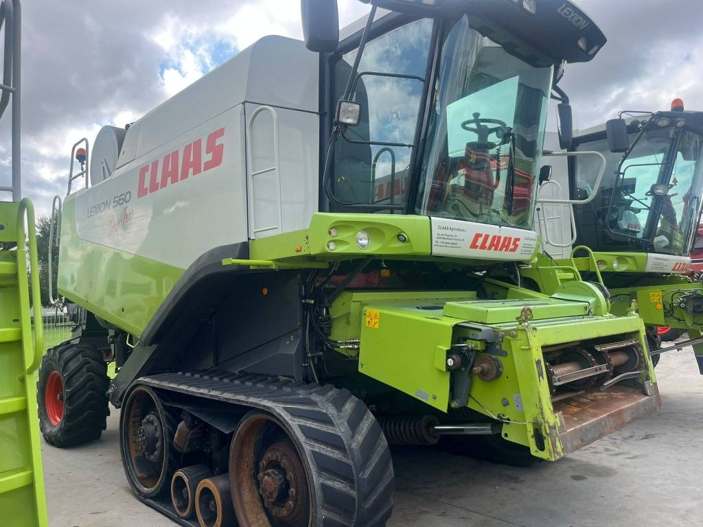 Claas Lexion 560 TT - حصادة: صورة 1 Claas Lexion 560 TT - حصادة: صورة 1