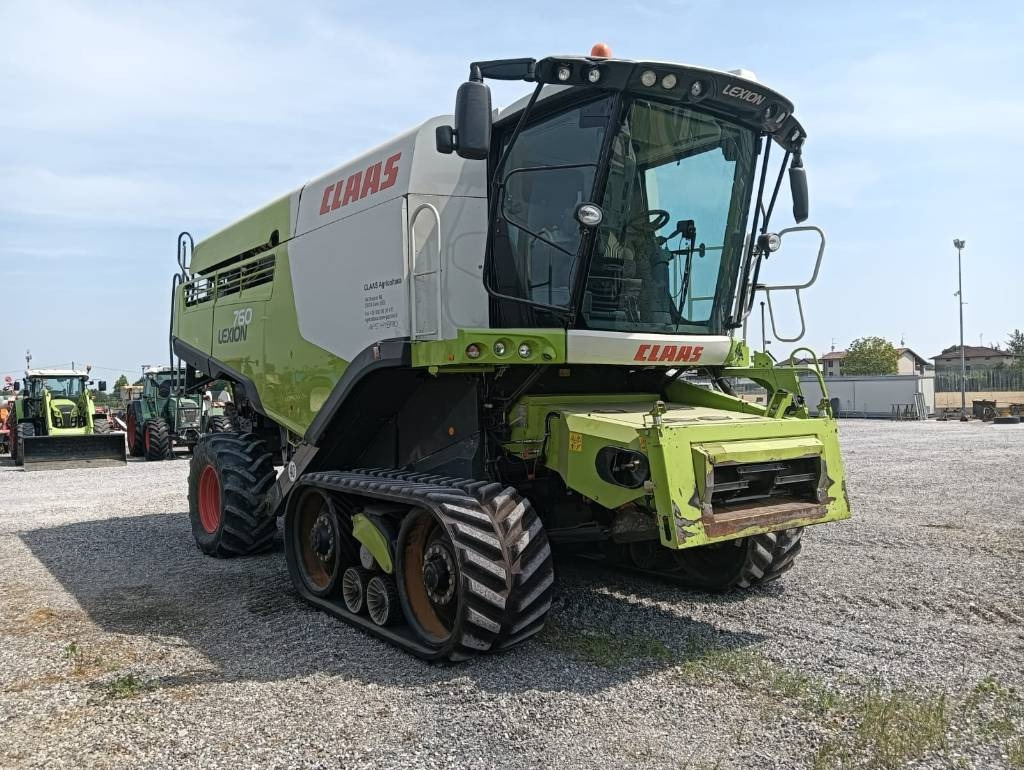 Claas Lexion 760 TT - حصادة: صورة 1 Claas Lexion 760 TT - حصادة: صورة 1