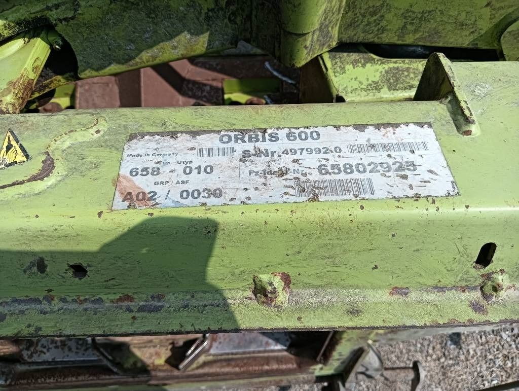 Claas Orbis 600 - حصادة الأعلاف: صورة 5 Claas Orbis 600 - حصادة الأعلاف: صورة 5