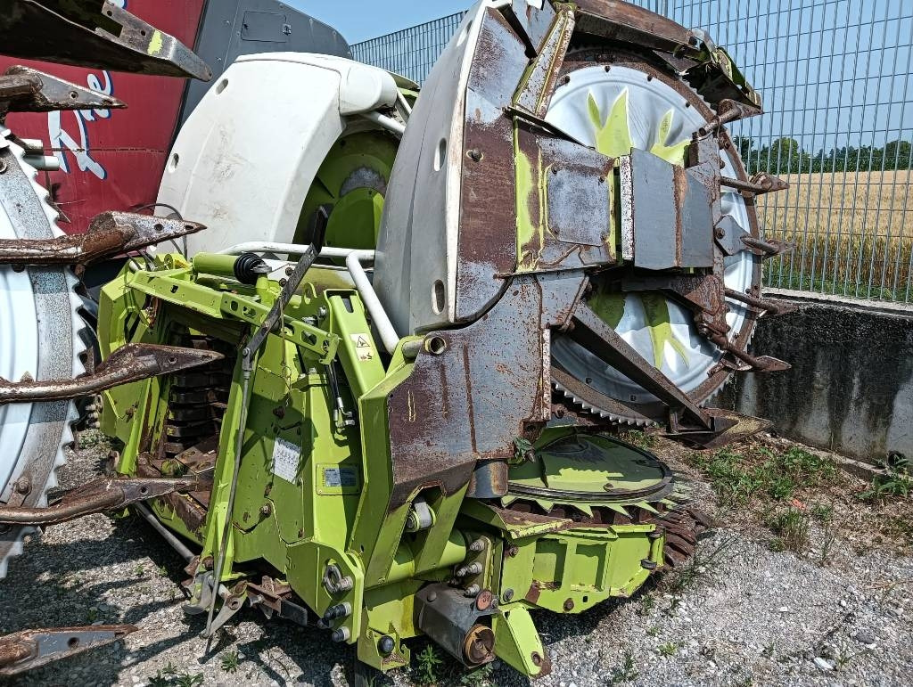 Claas Orbis 600 - ماكينات نشر التبن: صورة 1 Claas Orbis 600 - ماكينات نشر التبن: صورة 1