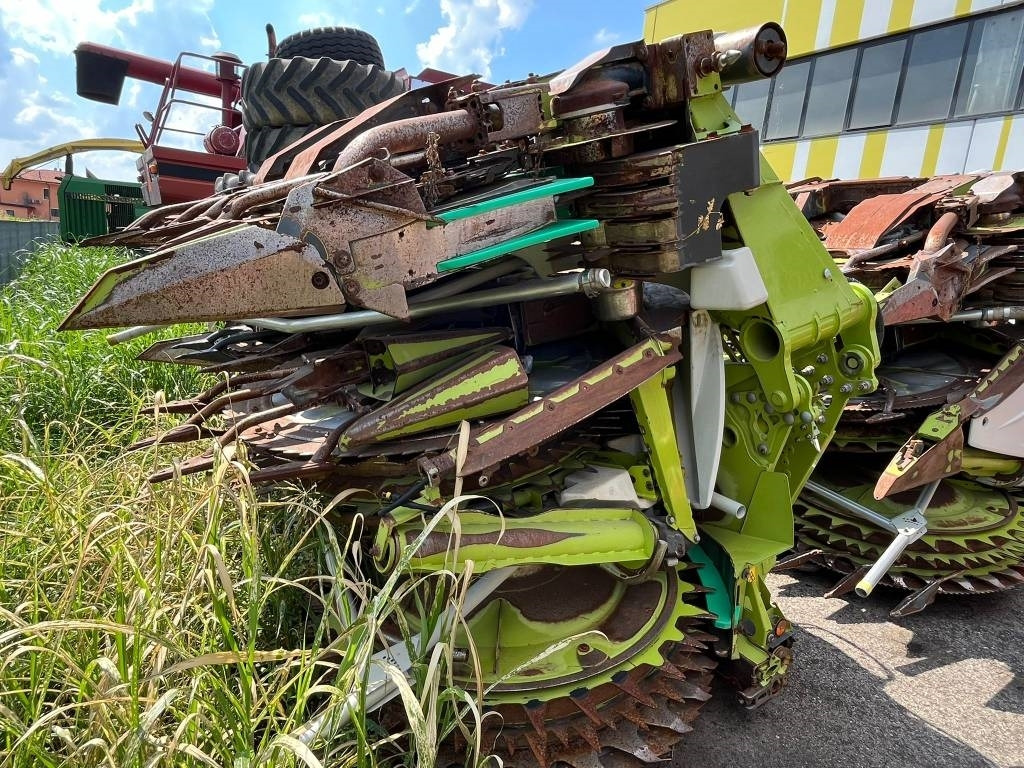 Claas Orbis 750 - ماكينات نشر التبن: صورة 4 Claas Orbis 750 - ماكينات نشر التبن: صورة 4